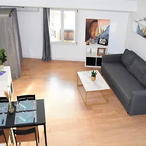 Grand Studio-mezzanine-centre Appartement